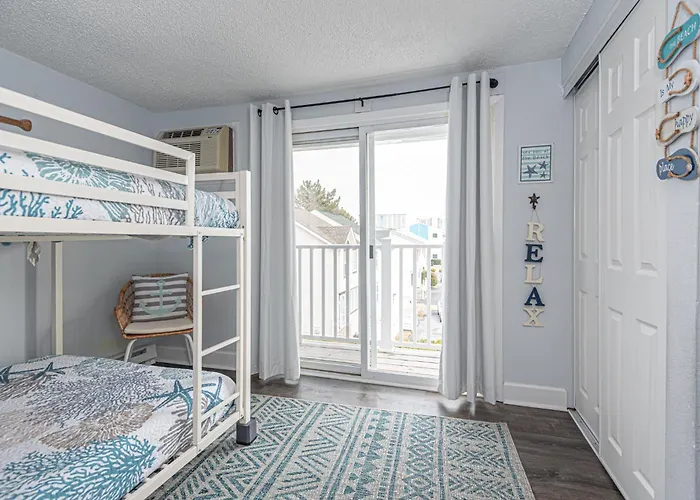 Spacious 3br Townhouse With Pool * Ocean Stadt