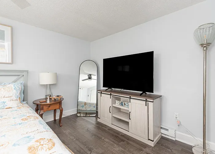 Spacious 3br Townhouse With Pool Ferienhaus Ocean Stadt